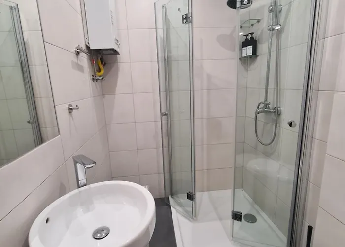 Katowice Airport Host *